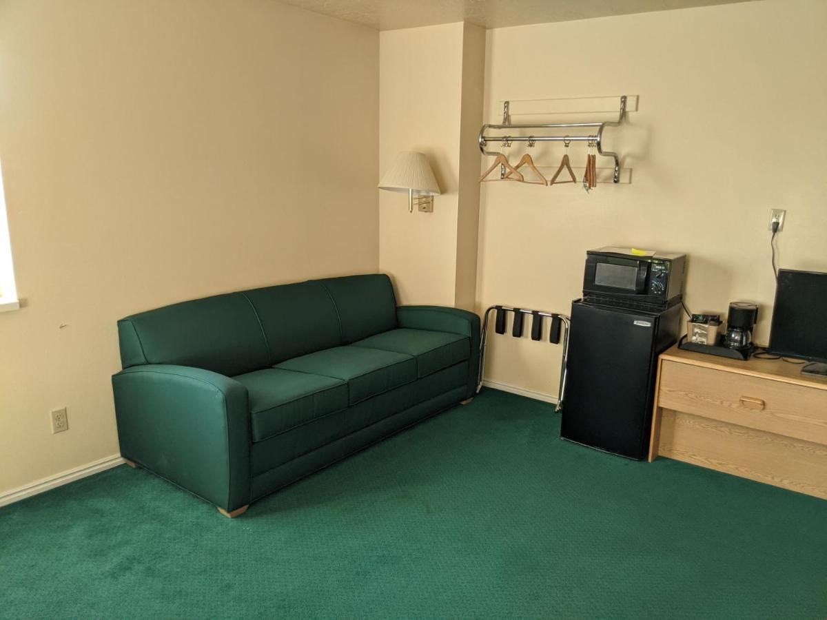 Horizon Hotel ヴァーナル エクステリア 写真