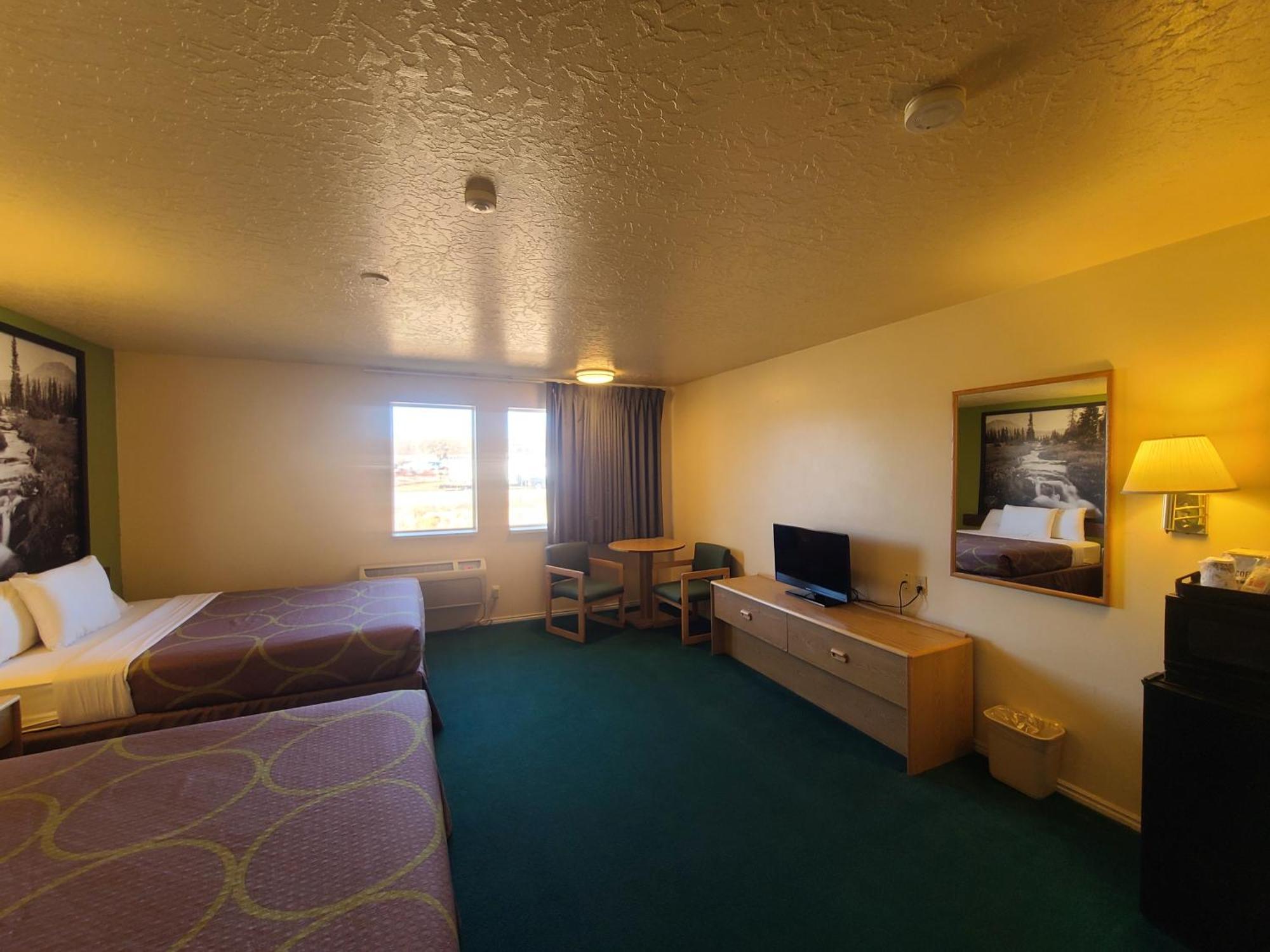Horizon Hotel ヴァーナル エクステリア 写真
